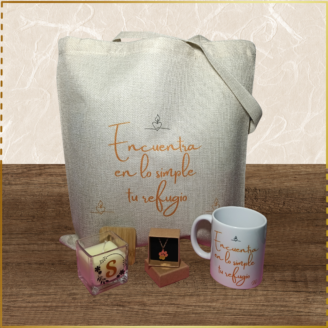Pack regalo con taza personalizada, bolsa estilo tote personalizada, vela aromática personalizada y colgante de huella de mascota. Regalos DD